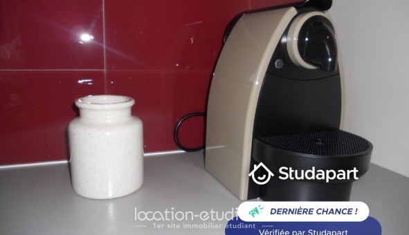 Logement �tudiant Studio &agrave; Paris 17�me arrondissement (75017)