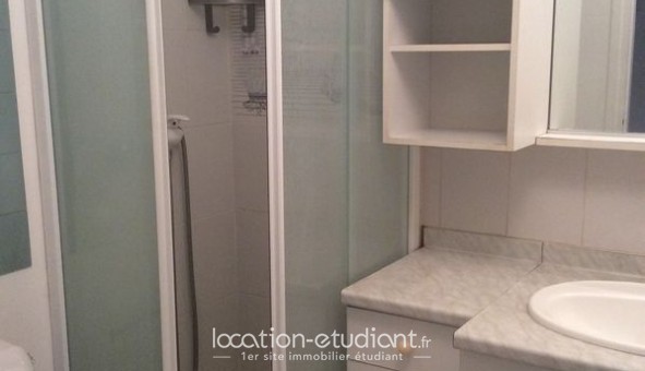 Logement �tudiant Studio &agrave; Paris 17�me arrondissement (75017)