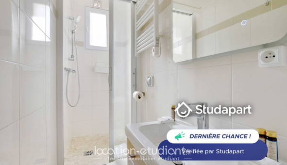 Logement �tudiant Studio &agrave; Paris 17�me arrondissement (75017)