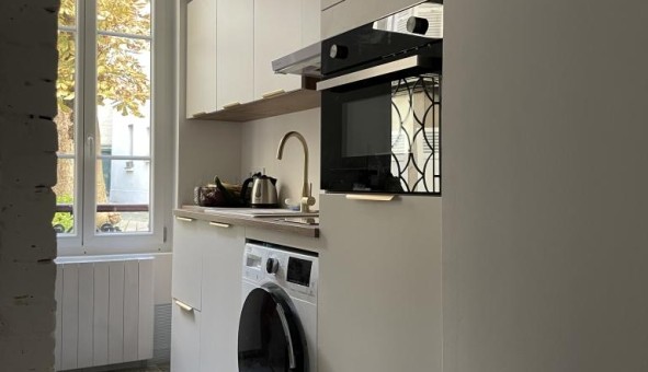 Logement �tudiant Location Studio Vide Paris 17�me arrondissement (75017)