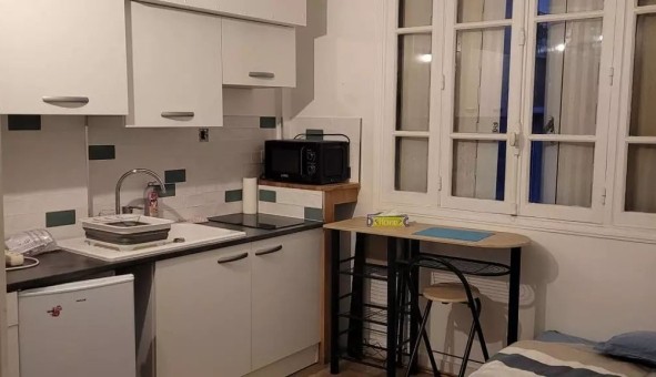 Logement �tudiant Studio &agrave; Paris 17�me arrondissement (75017)