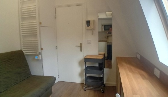 Logement �tudiant Studio &agrave; Paris 17�me arrondissement (75017)