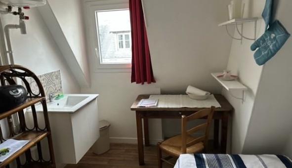 Logement �tudiant Location Studio Vide Paris 17�me arrondissement (75017)