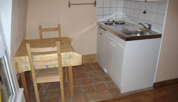 Logement �tudiant Studio &agrave; Paris 17�me arrondissement (75017)