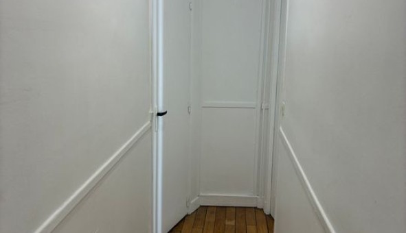 Logement �tudiant Studio &agrave; Paris 17�me arrondissement (75017)