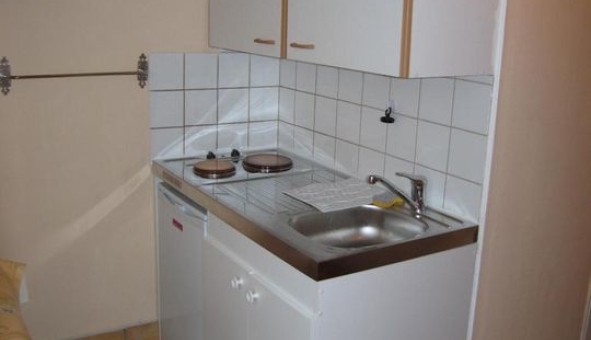 Logement �tudiant Studio &agrave; Paris 17�me arrondissement (75017)