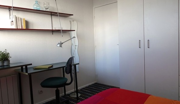 Logement �tudiant Studio &agrave; Paris 17�me arrondissement (75017)