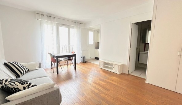 Logement �tudiant Studio &agrave; Paris 17�me arrondissement (75017)