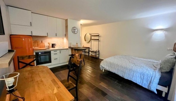 Logement tudiant Studio à Paris 18me arrondissement (75018)