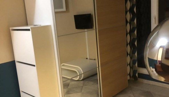 Logement étudiant Studio à Paris 18ème arrondissement (75018)