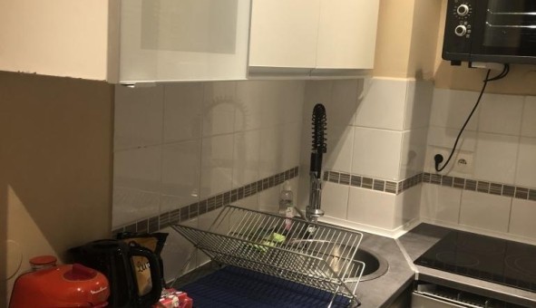 Logement étudiant Studio à Paris 18ème arrondissement (75018)