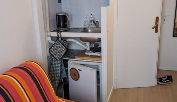 Logement tudiant Studio à Paris 18me arrondissement (75018)