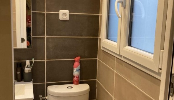 Logement tudiant Studio à Paris 18me arrondissement (75018)