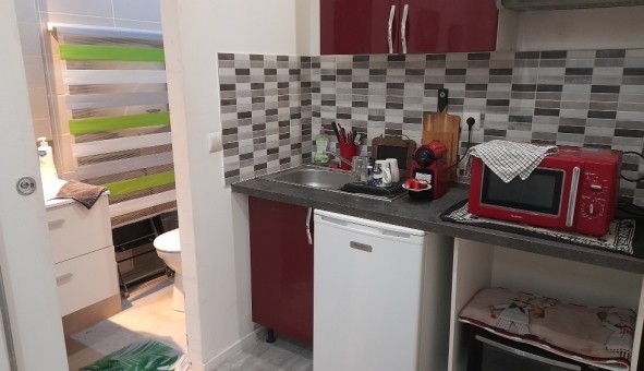 Logement tudiant Studio à Paris 18me arrondissement (75018)