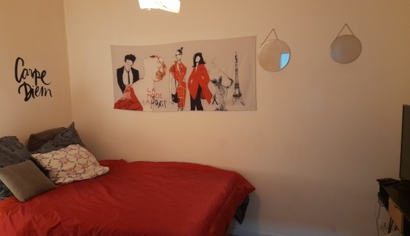 Logement tudiant Studio à Paris 18me arrondissement (75018)