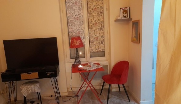 Logement tudiant Studio à Paris 18me arrondissement (75018)