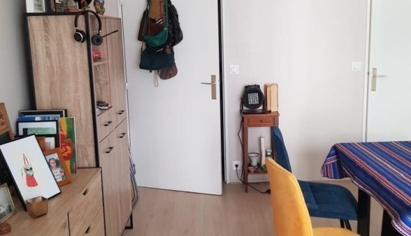Logement tudiant Studio à Paris 18me arrondissement (75018)