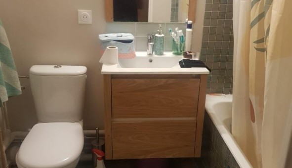 Logement tudiant Studio à Paris 18me arrondissement (75018)