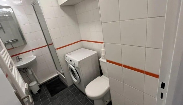 Logement tudiant Studio à Paris 18me arrondissement (75018)
