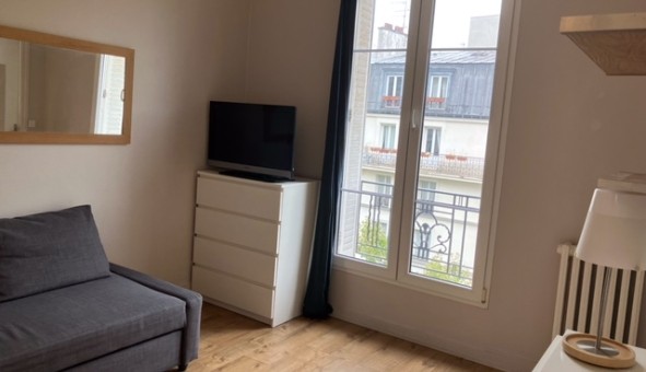 Logement tudiant Studio à Paris 18me arrondissement (75018)