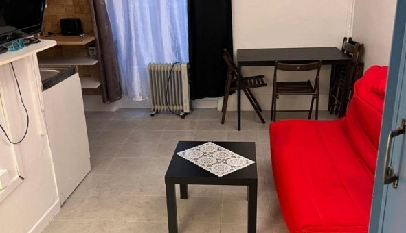 Logement tudiant Studio à Paris 18me arrondissement (75018)