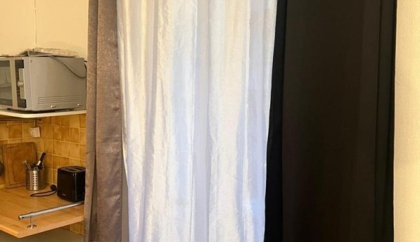 Logement tudiant Studio à Paris 18me arrondissement (75018)