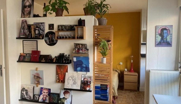 Logement tudiant Studio à Paris 18me arrondissement (75018)