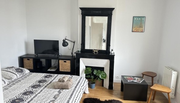 Logement tudiant Location Studio Vide Paris 18me arrondissement (75018)