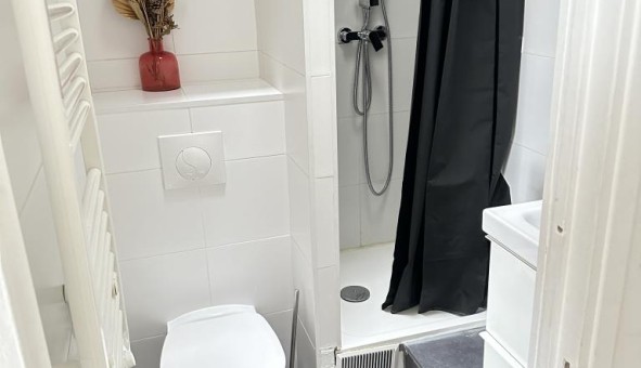 Logement tudiant Studio à Paris 18me arrondissement (75018)
