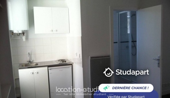 Logement étudiant Location Studio Vide Paris 18ème arrondissement (75018)