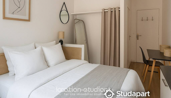 Logement tudiant Studio à Paris 18me arrondissement (75018)