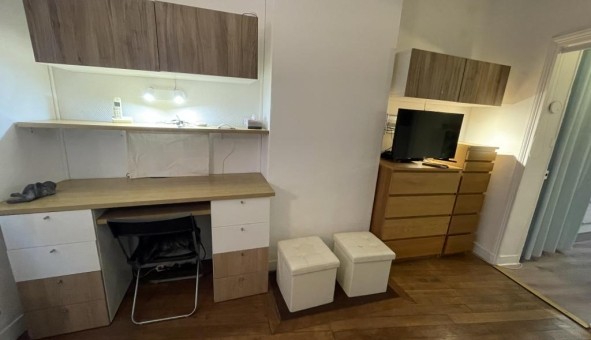 Logement tudiant Studio à Paris 18me arrondissement (75018)