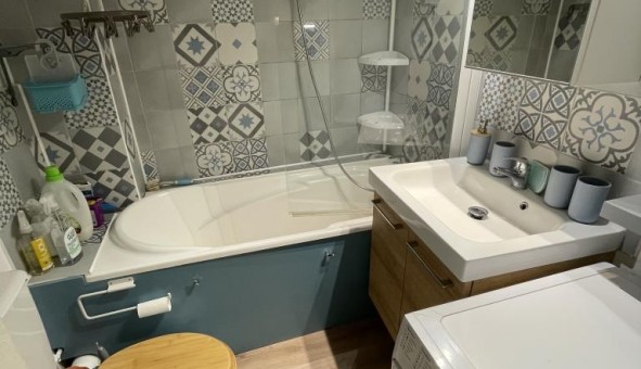 Logement tudiant Studio à Paris 18me arrondissement (75018)