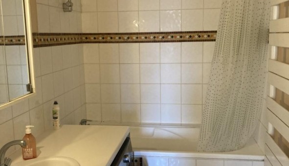 Logement tudiant Studio à Paris 18me arrondissement (75018)
