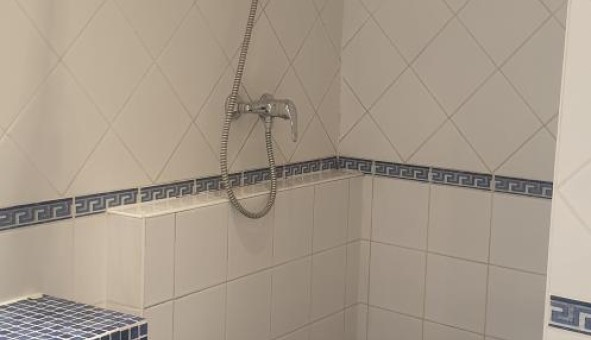 Logement tudiant Studio à Paris 18me arrondissement (75018)