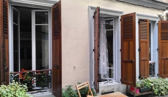 Logement tudiant Studio à Paris 18me arrondissement (75018)