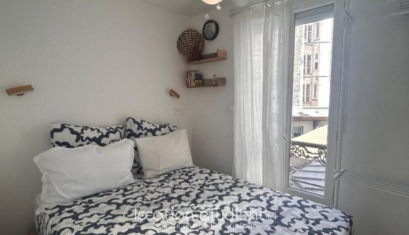 Logement tudiant Studio à Paris 18me arrondissement (75018)