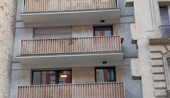 Logement tudiant Location Studio Vide Paris 18me arrondissement (75018)