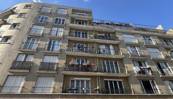 Logement tudiant Studio à Paris 18me arrondissement (75018)