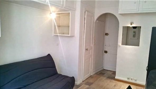 Logement tudiant Studio à Paris 18me arrondissement (75018)