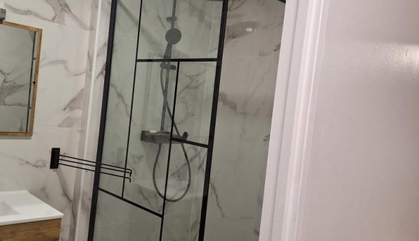 Logement �tudiant Studio &agrave; Paris 18�me arrondissement (75018)