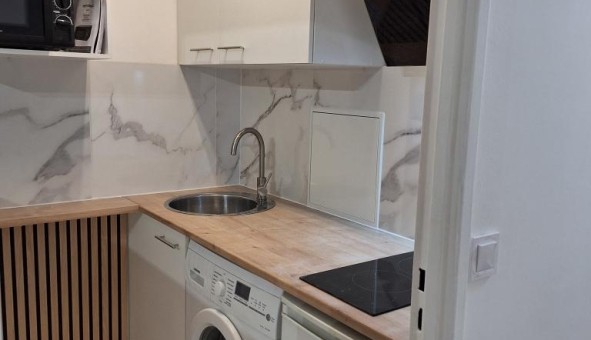 Logement �tudiant Studio &agrave; Paris 18�me arrondissement (75018)