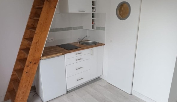 Logement �tudiant Studio &agrave; Paris 18�me arrondissement (75018)