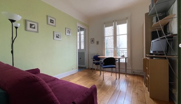 Logement �tudiant Studio &agrave; Paris 18�me arrondissement (75018)