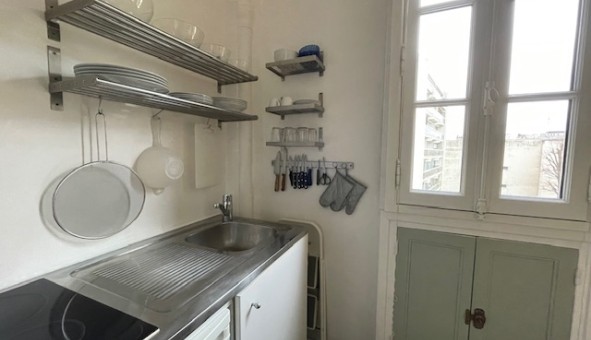 Logement �tudiant Studio &agrave; Paris 18�me arrondissement (75018)