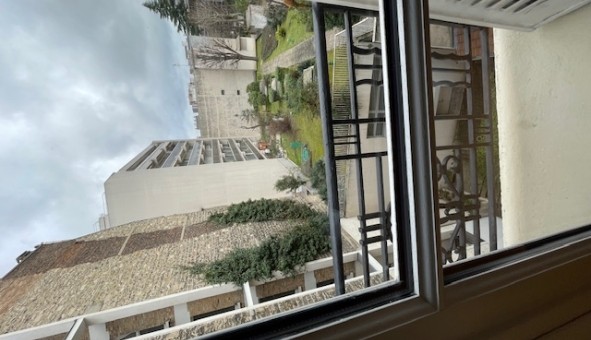 Logement �tudiant Studio &agrave; Paris 18�me arrondissement (75018)