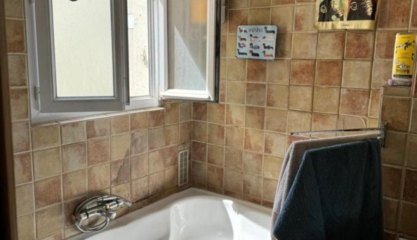 Logement �tudiant Studio &agrave; Paris 18�me arrondissement (75018)