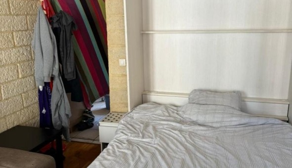 Logement �tudiant Studio &agrave; Paris 18�me arrondissement (75018)