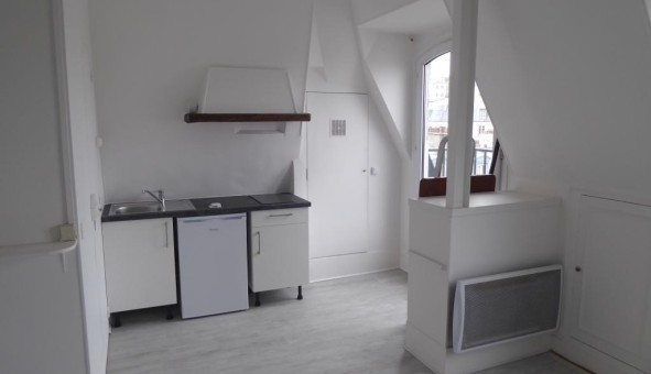 Logement �tudiant Studio &agrave; Paris 18�me arrondissement (75018)