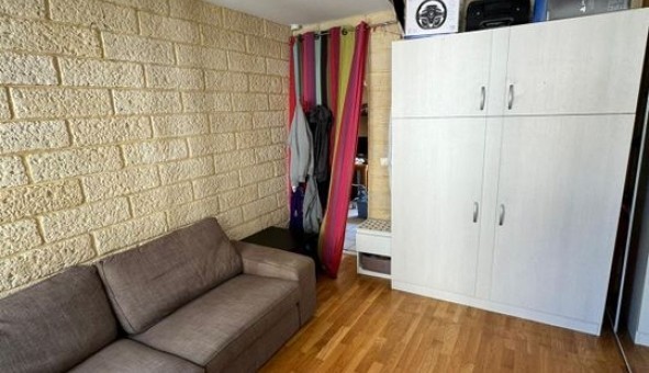 Logement �tudiant Studio &agrave; Paris 18�me arrondissement (75018)